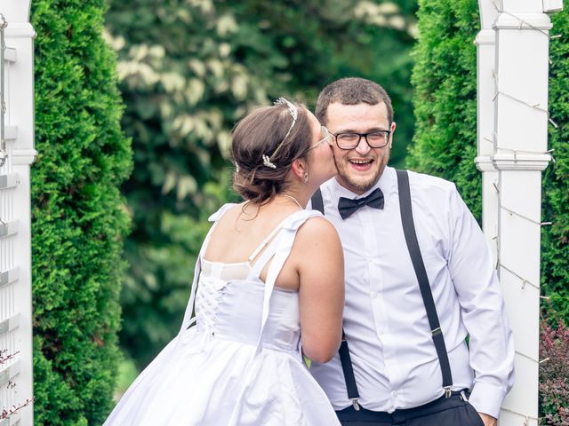 Austin and Amie&apos;s Wedding in Warrington, Pennsylvania 6