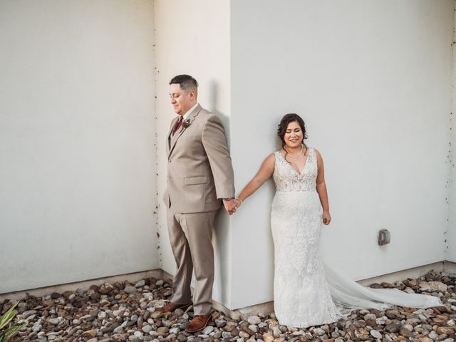 Lorenzo and Vanessa&apos;s Wedding in Spring Branch, Texas 37