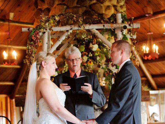 Katie and Troy&apos;s Wedding in Gaylord, Michigan 9