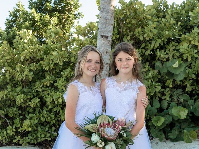 Jason Cummings  and Sonya &apos;s Wedding in Islamorada, Florida 6