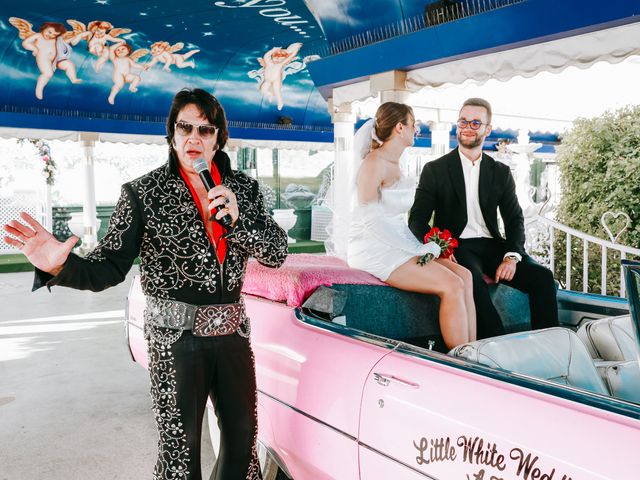 Pawel and Karolina's Wedding in Las Vegas, Nevada 31
