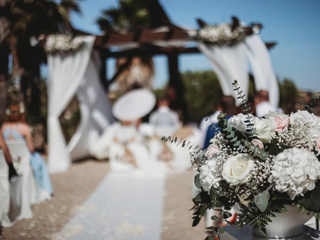 Eoin and Niamh&apos;s Wedding in Albufeira, Portugal 18