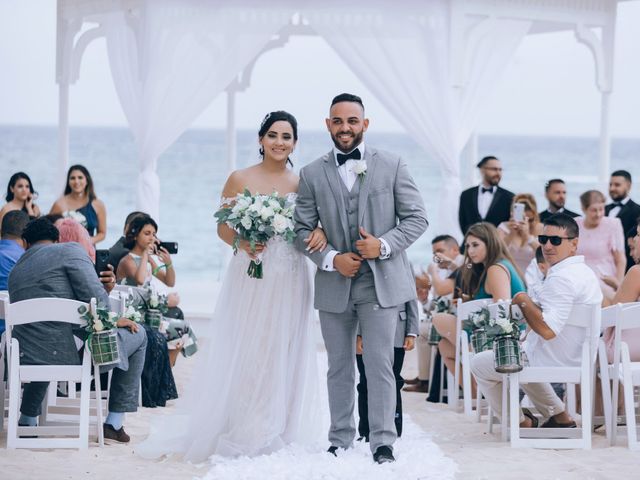 Eddys and Maria&apos;s Wedding in Punta Cana, Dominican Republic 32
