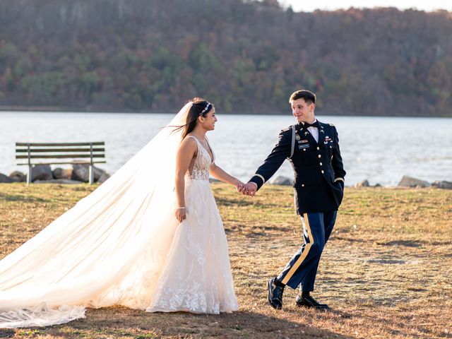 Jason and Leslie's Wedding in Hastings on Hudson, New York 14