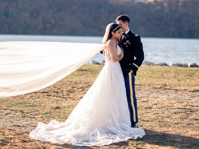 Jason and Leslie's Wedding in Hastings on Hudson, New York 31