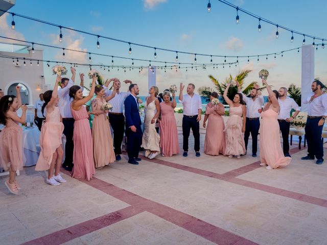 Scott and Amber&apos;s Wedding in Cancun, Mexico 8