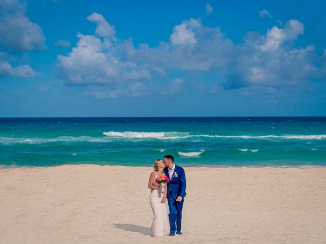 Scott and Amber&apos;s Wedding in Cancun, Mexico 45