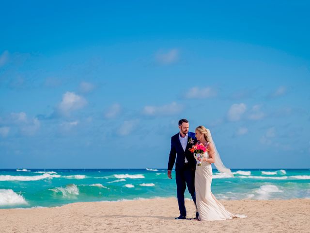 Scott and Amber&apos;s Wedding in Cancun, Mexico 49