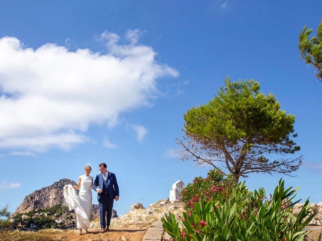 Matthew and Sarah&apos;s Wedding in Palermo, Italy 36