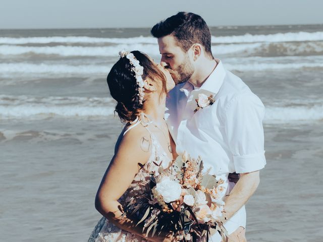 Daniella and Joshua&apos;s Wedding in Corpus Christi, Texas 10