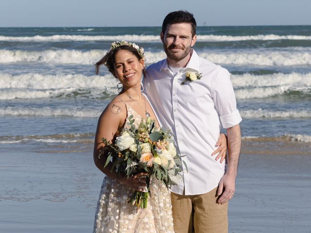 Daniella and Joshua&apos;s Wedding in Corpus Christi, Texas 13