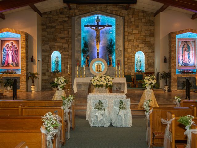 Vanessa and Carlos's Wedding in Dearborn, Michigan 18