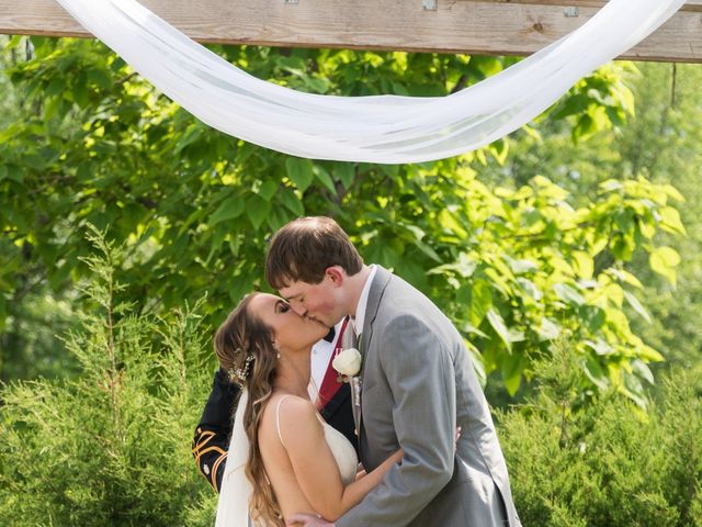 Zach and Emily&apos;s Wedding in Solon, Iowa 16