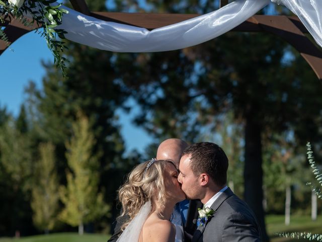 Greg and Michelle&apos;s Wedding in Mount Shasta, California 31
