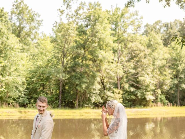Hunter and Erin&apos;s Wedding in Herrin, Illinois 145