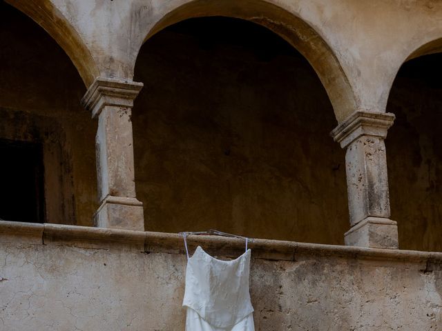 Matteo and Emma's Wedding in Lucca, Italy 9