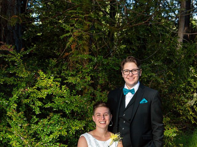 Jordan and Jessica&apos;s Wedding in Anderson Island, Washington 56