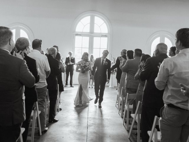 Nathan and Sydney&apos;s Wedding in Louisville, Kentucky 13