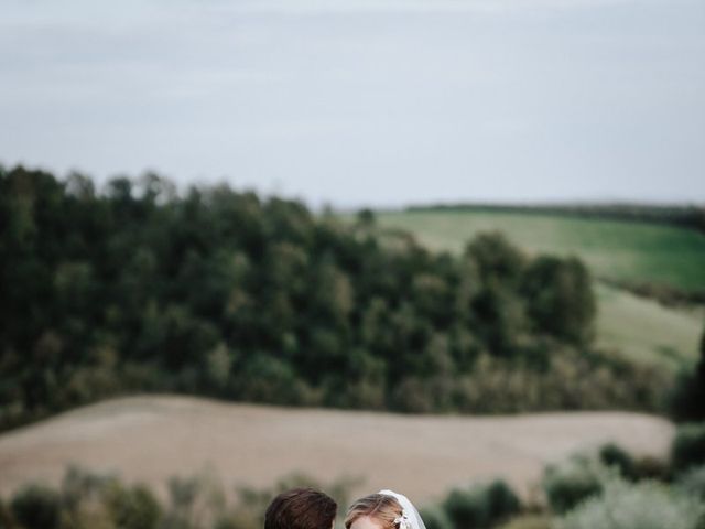 David and Marissa&apos;s Wedding in Tuscany, Italy 37