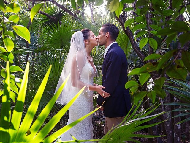 Liam and Julia's Wedding in Playa del Carmen, Mexico 12