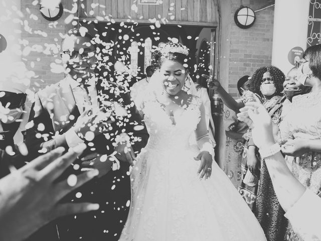 John and Hildarose&apos;s Wedding in Los Angeles, California 15