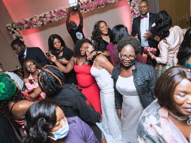 John and Hildarose&apos;s Wedding in Los Angeles, California 26