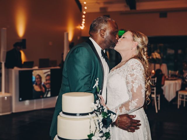 Earnest and Haley's Wedding in White Bear Lake, Minnesota 13