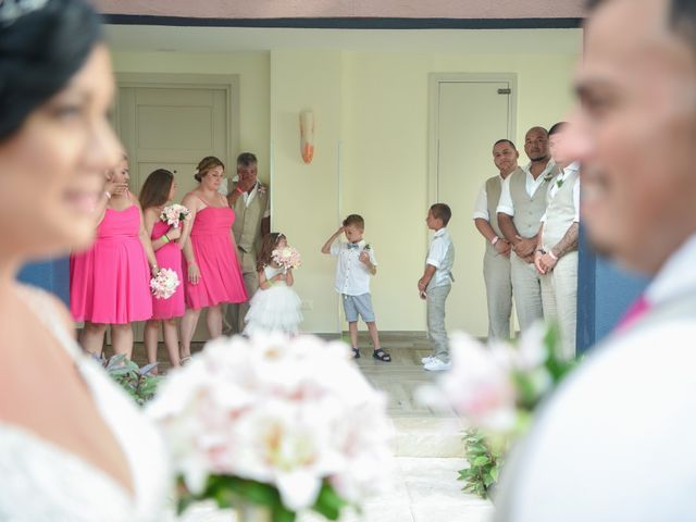 Romeo and Samantha&apos;s Wedding in Punta Cana, Dominican Republic 25
