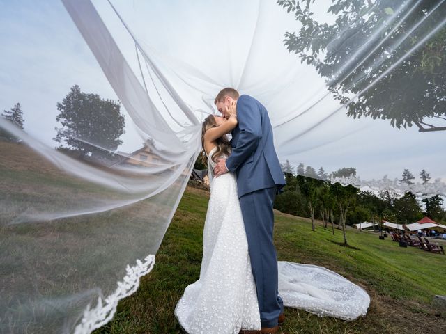 JOMN and TESSA's Wedding in Bainbridge Island, Washington 31