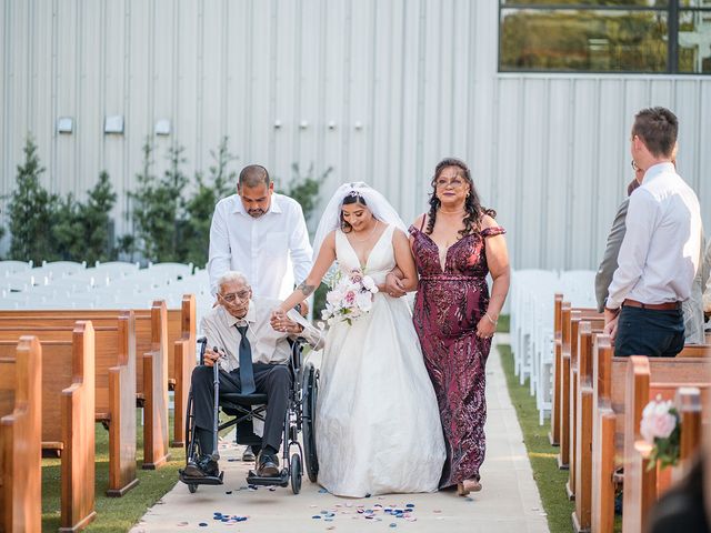 Cesar and Vanessa&apos;s Wedding in Houston, Texas 6