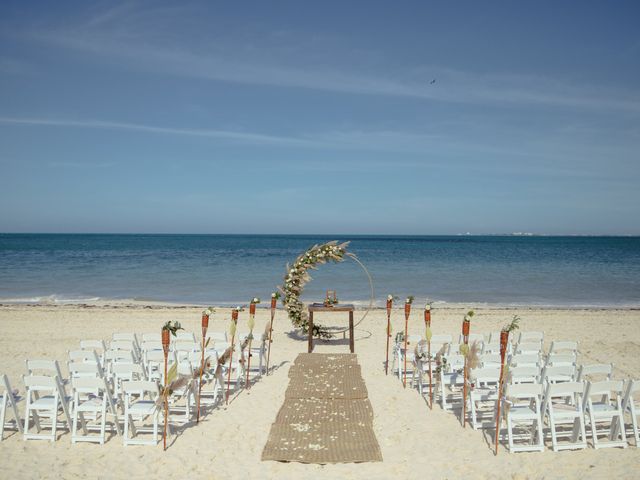 Pierre and Sandra&apos;s Wedding in Cancun, Mexico 16