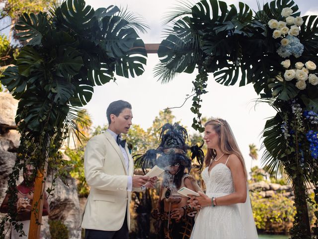 Terry and Mishaela&apos;s Wedding in Playa del Carmen, Mexico 13