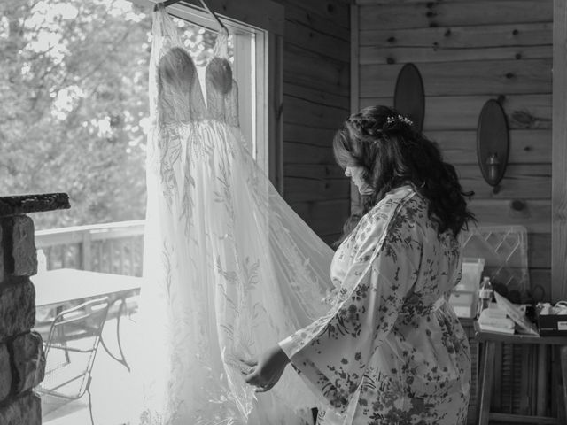 Alex and Marian&apos;s Wedding in Campton, Kentucky 12