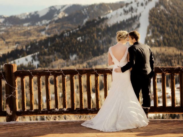 Danielle and Daniel&apos;s wedding in Utah 19