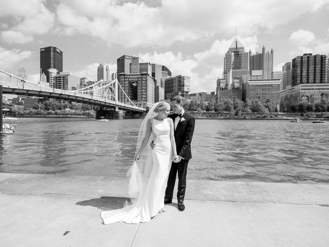 Jason and Tracy&apos;s Wedding in Pittsburgh, Pennsylvania 30