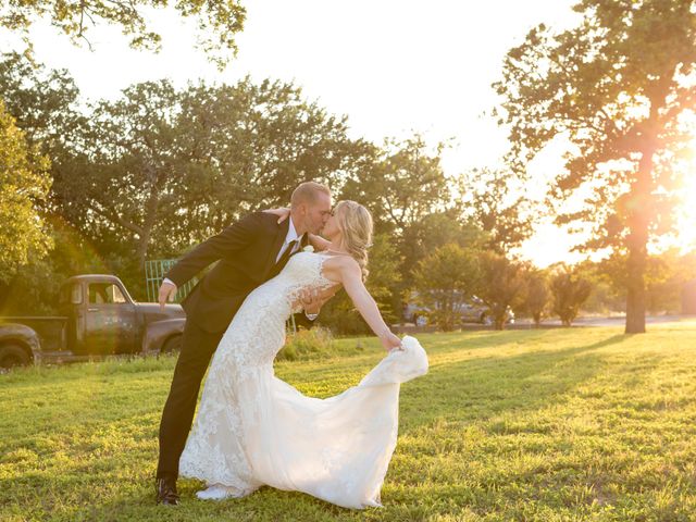 Eric and Kirsti&apos;s Wedding in Austin, Texas 34