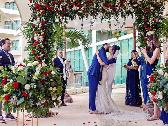 Daniel and Laurie&apos;s Wedding in Cancun, Mexico 34