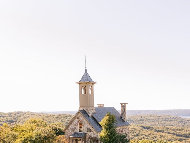 Logan and Hannah&apos;s Wedding in Ridgedale, Missouri 3