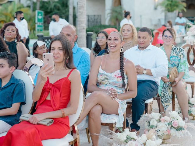 Alex and Alba&apos;s Wedding in Cancun, Mexico 41