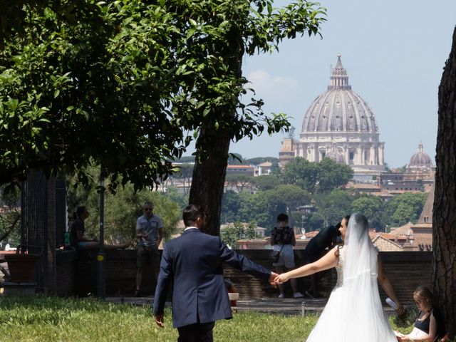 Mara and Michael&apos;s Wedding in Rome, Italy 18