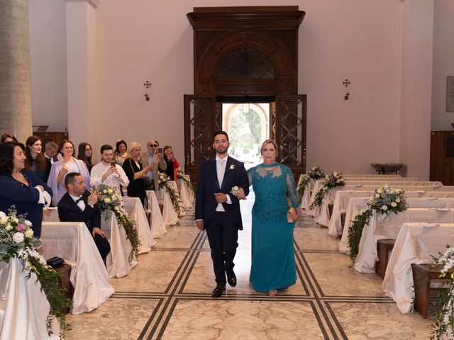 Mara and Michael&apos;s Wedding in Rome, Italy 23