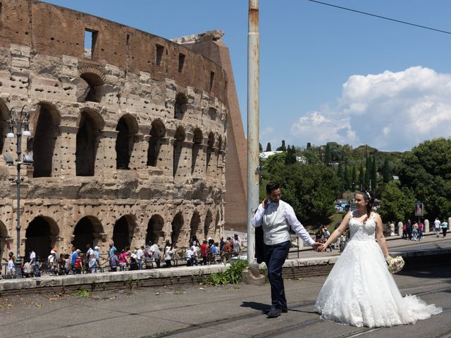 Mara and Michael&apos;s Wedding in Rome, Italy 34