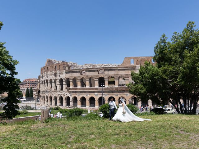 Mara and Michael&apos;s Wedding in Rome, Italy 35