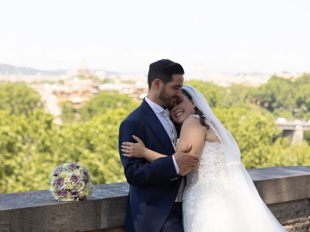 Mara and Michael&apos;s Wedding in Rome, Italy 40