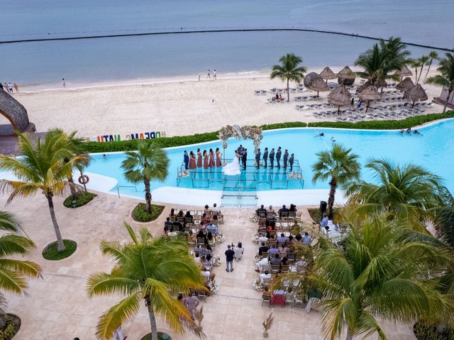 Tristan and Janile&apos;s Wedding in Playa del Carmen, Mexico 44