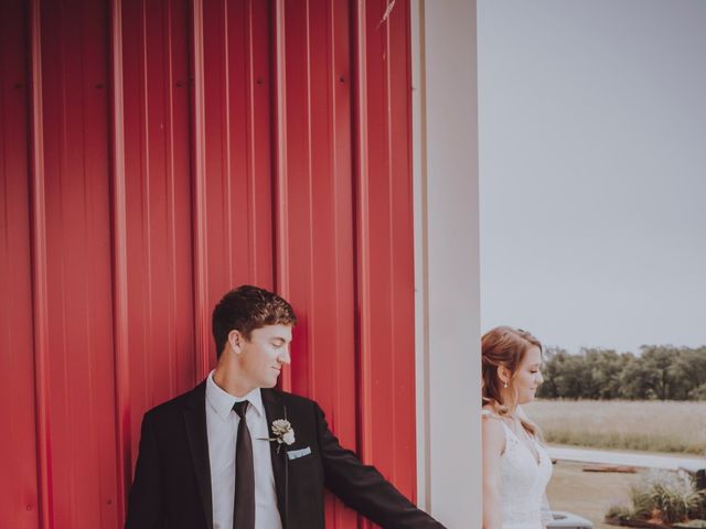 Tate and Baylee&apos;s Wedding in Coweta, Oklahoma 15