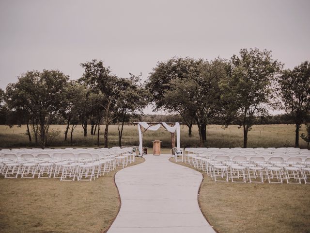 Tate and Baylee&apos;s Wedding in Coweta, Oklahoma 41