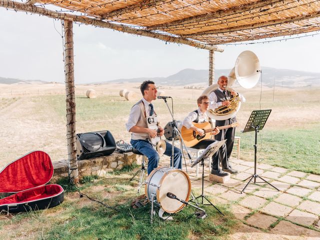 Alessandro and Stefania&apos;s Wedding in Castiglione d&apos;Orcia, Italy 22