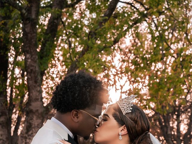 Aaron and Justise&apos;s Wedding in Brenham, Texas 4
