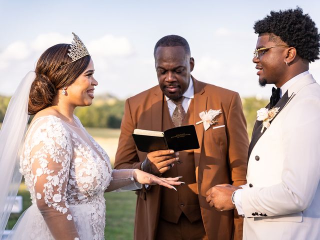 Aaron and Justise&apos;s Wedding in Brenham, Texas 9